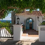 Margarita 85 By Book Menorca Vila Son Bou