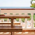 Margarita 85 By Book Menorca Vila Son Bou