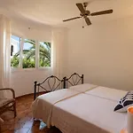 Vila Margarita 85 By Book Menorca *