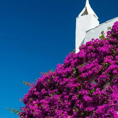Margarita 85 By Book Menorca * Сон-Боу