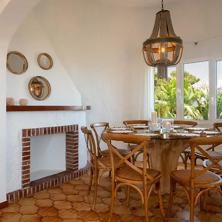 Margarita 85 By Book Menorca