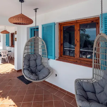 Margarita 85 By Book Menorca Сон-Боу